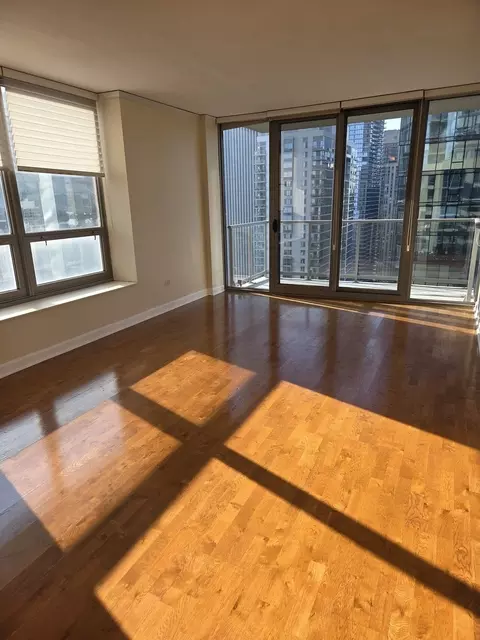 420 E Waterside Dr #3704, Chicago, IL 60601 photo 4