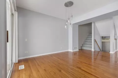 Living - 3185 Ketch Ct, Aurora, IL 60503 photo 3 of 5