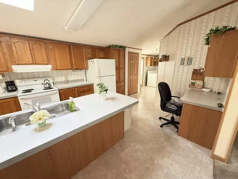 4 Cynthia Ln, Beecher, IL 60401 photo 4