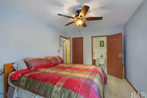 34945 N Leonard Ave, Ingleside, IL 60041 photo 10