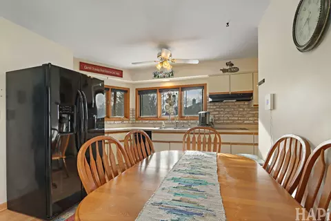 34945 N Leonard Ave, Ingleside, IL 60041 photo 5