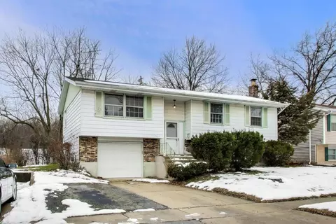 17022 Magnolia Dr, Hazel Crest, IL 60429