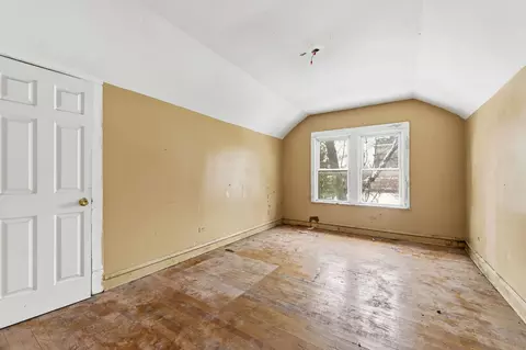 Bedroom - 1102 N Laramie Ave, Chicago, IL 60651 photo 1 of 4