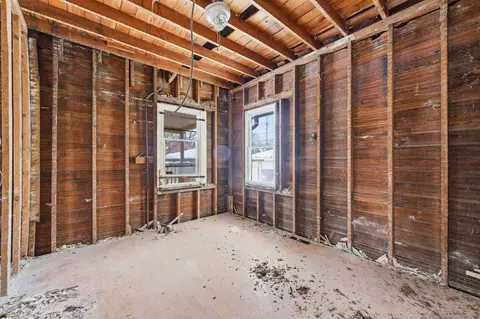 Bedroom - 1102 N Laramie Ave, Chicago, IL 60651 photo 4 of 4