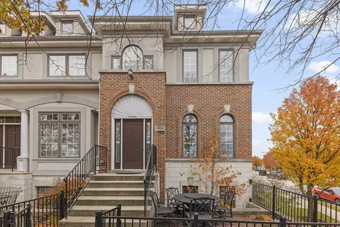 1804 Alta Vista Ct, Naperville, IL 60563