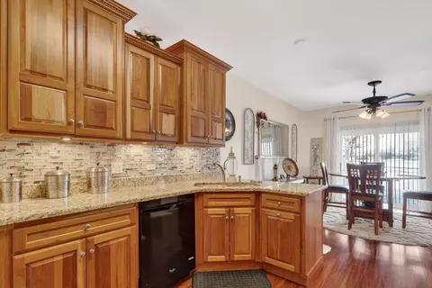 Kitchen - 21521 W Juniper Ct, Plainfield, IL 60544 photo 1 of 4