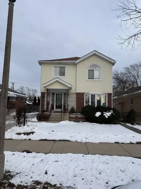 8447 Drake Ave, Skokie, IL 60076