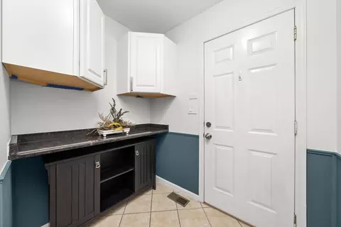902 Southside Ave, Mchenry, IL 60051 photo 17