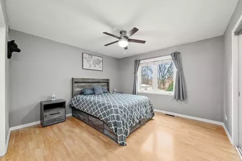 902 Southside Ave, Mchenry, IL 60051 photo 22