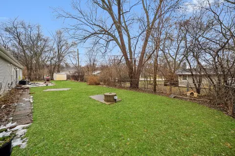 902 Southside Ave, Mchenry, IL 60051 photo 33