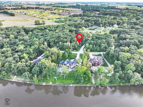 1268 Deer Path, Kankakee, IL 60901