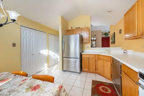 347 Ashford Cir #3, Bartlett, IL 60103 photo 7