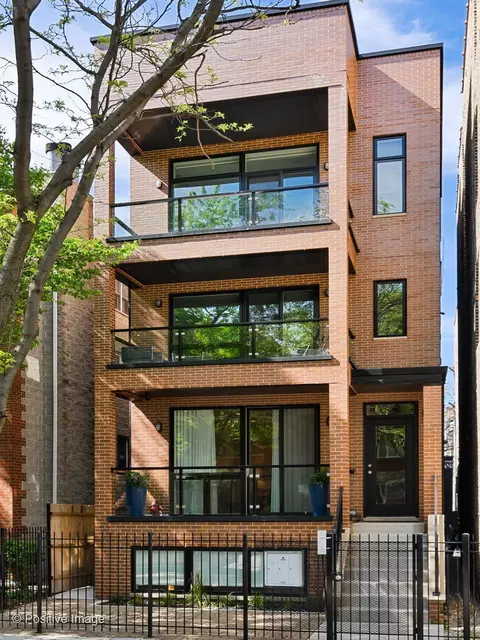 1448 W Erie St #1, Chicago, IL 60642