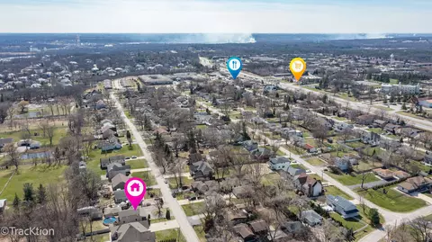 View/Area - 8829 Skyline Dr, Burr Ridge, IL 60527 photo 4 of 5