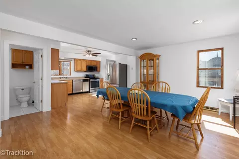 Dining - 8829 Skyline Dr, Burr Ridge, IL 60527 photo 1 of 1