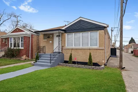 3542 W 77th St, Chicago, IL 60652