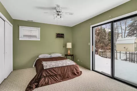 Bedroom - 518 Elder Ln, Glenview, IL 60025 photo 1 of 5
