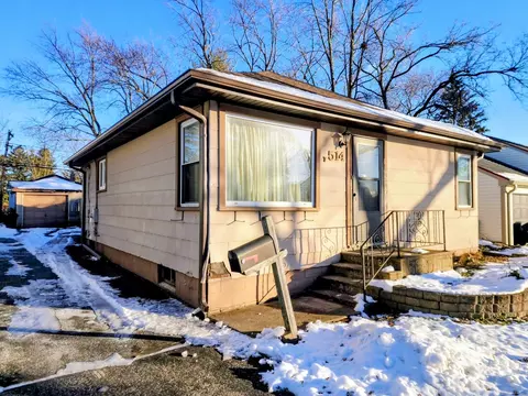 1514 Burry St, Joliet, IL 60435