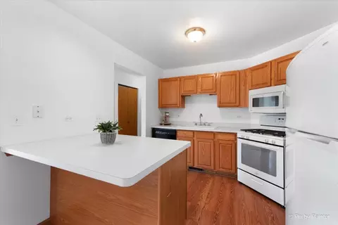 Kitchen - 1740 Pine St, Mchenry, IL 60051 photo 2 of 2