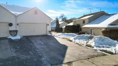 Exterior - 1740 Pine St, Mchenry, IL 60051 photo 5 of 5