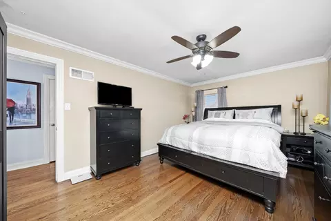Bedroom - 6123 S Meade Ave, Chicago, IL 60638 photo 2 of 3