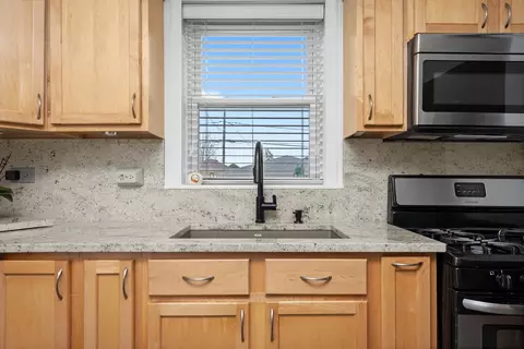 Kitchen - 6123 S Meade Ave, Chicago, IL 60638 photo 2 of 5