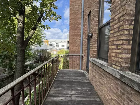 Exterior - Undisclosed, Chicago, IL 60657 photo 7 of 7