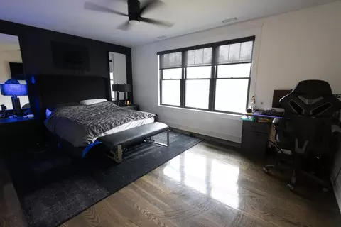 Bedroom - 740 67th Pl, Willowbrook, IL 60527 photo 1 of 4