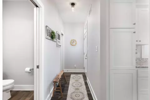 Entry Way - 12 Great Loop W, Ottawa, IL 61350 photo 2 of 5
