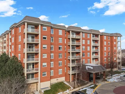 8400 Callie Ave #314, Morton Grove, IL 60053