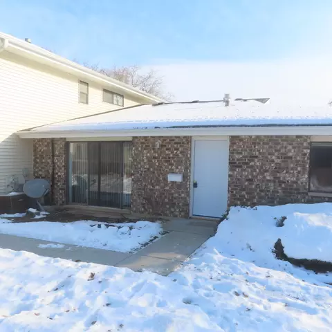 1305 Wakeby Ln #1305, Schaumburg, IL 60193