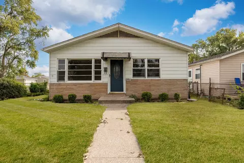 14901 S Richmond Ave, Posen, IL 60469