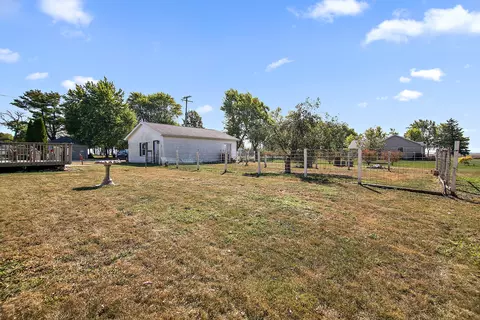 126 E Cleveland St, Cullom, IL 60929 photo 25