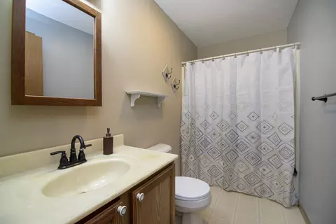 126 E Cleveland St, Cullom, IL 60929 photo 15