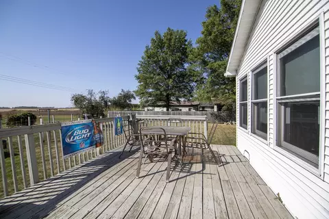 126 E Cleveland St, Cullom, IL 60929 photo 22