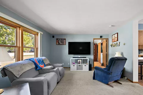 126 E Cleveland St, Cullom, IL 60929 photo 3
