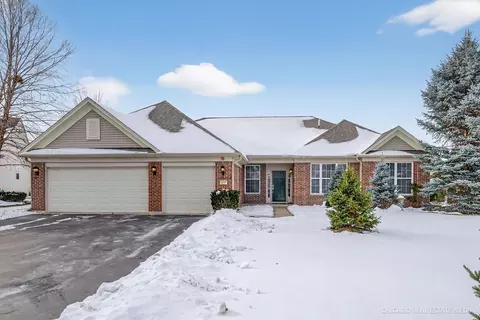 12777 Zinnia Ct, Huntley, IL 60142