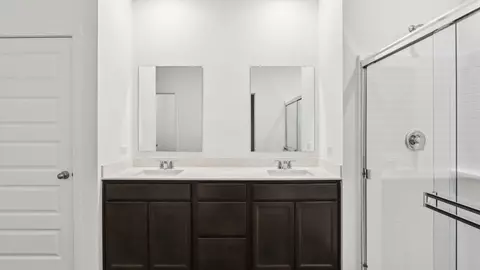 Bath - 14907 S Parkview Dr, Plainfield, IL 60544 photo 5 of 5