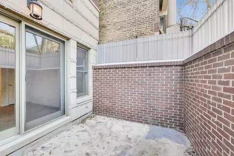 Exterior - Undisclosed, Chicago, IL 60622 photo 5 of 7