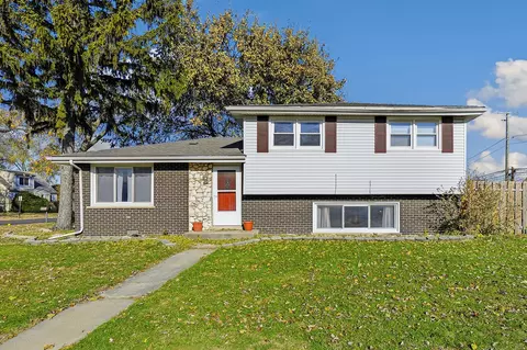 11551 S Komensky Ave, Alsip, IL 60803