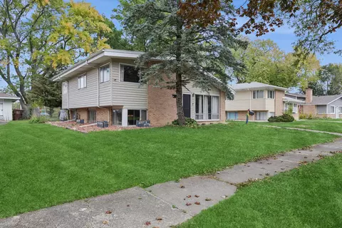 356 Winnebago St, Park Forest, IL 60466