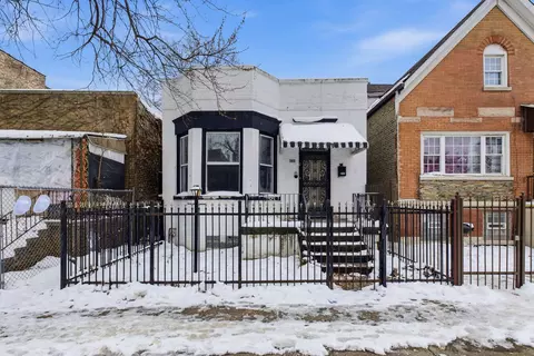 Undisclosed, Chicago, IL 60651