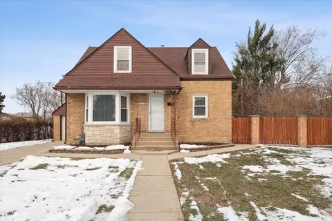 9520 Britta Ave, Franklin Park, IL 60131
