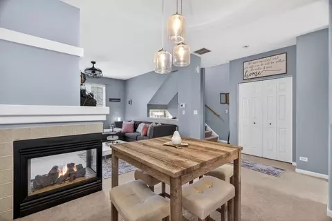 Dining - 2310 Twilight Dr, Aurora, IL 60503 photo 1 of 2