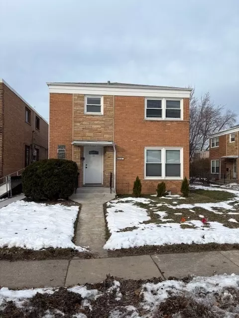 3518 W Main St, Skokie, IL 60076
