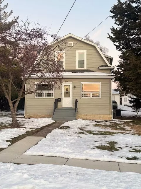 113 Orchard St, Round Lake, IL 60073