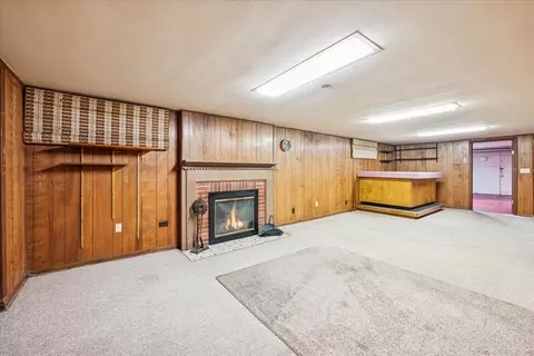 Living - 2329 W 107th Pl, Chicago, IL 60643 photo 8 of 8