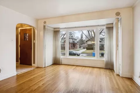 Living - 2329 W 107th Pl, Chicago, IL 60643 photo 1 of 8
