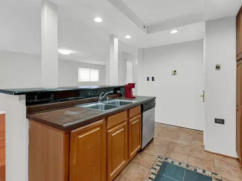 Kitchen - 8844 S Prairie Ave, Chicago, IL 60619 photo 1 of 2