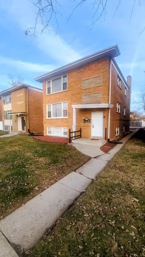 13945 S Dearborn St, Riverdale, IL 60827